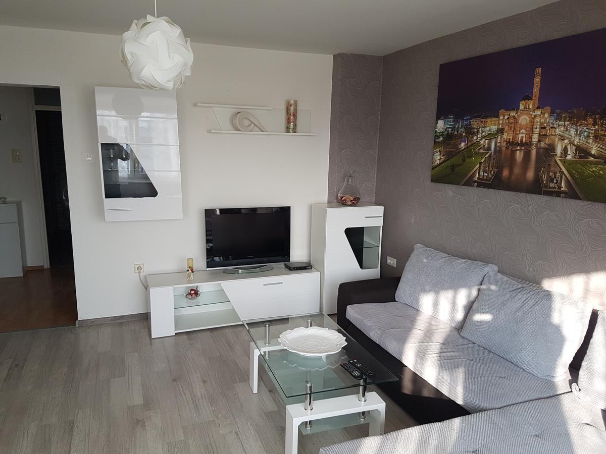 Apartman Vuk - Stan Na Dan Banja Luka Exterior foto